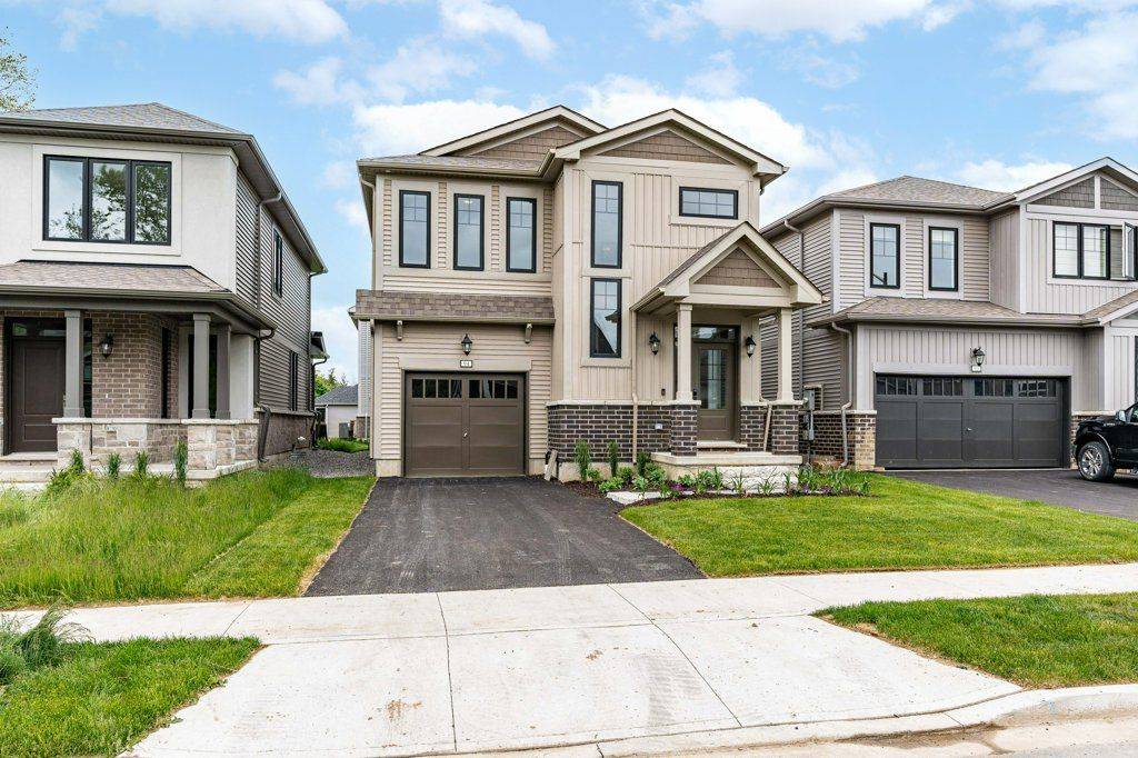 Hamilton, ON L0R 1W0,94 Marion ST