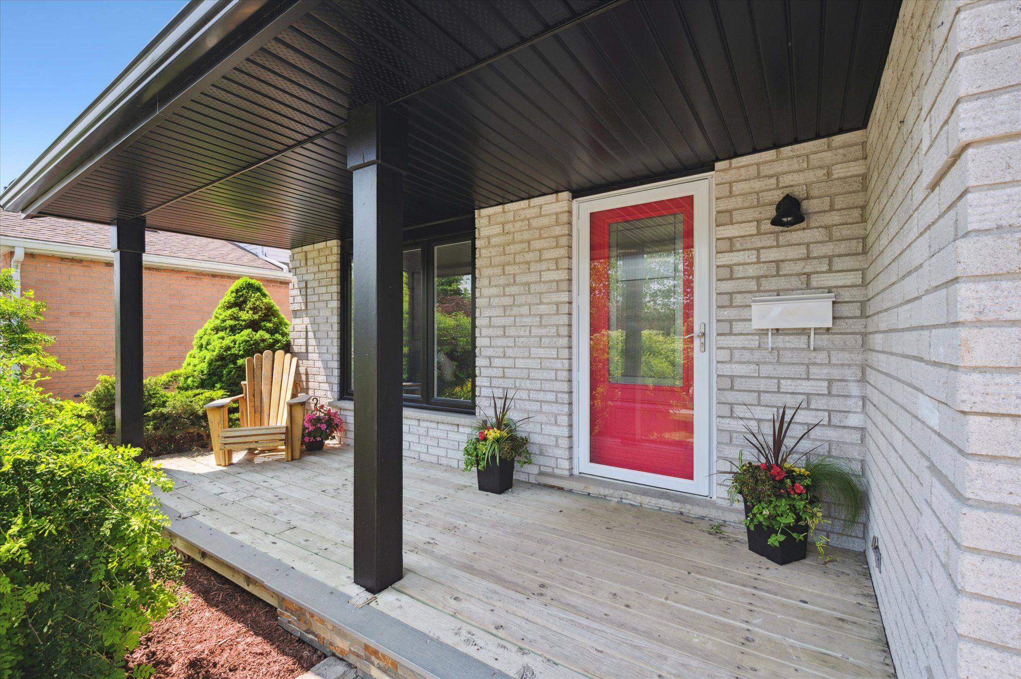 Waterloo, ON N2V 1V5,296 Conservation DR