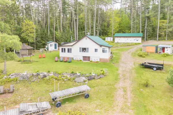 51 Myrlin WAY, Laurentian Hills, ON K0J 1P0