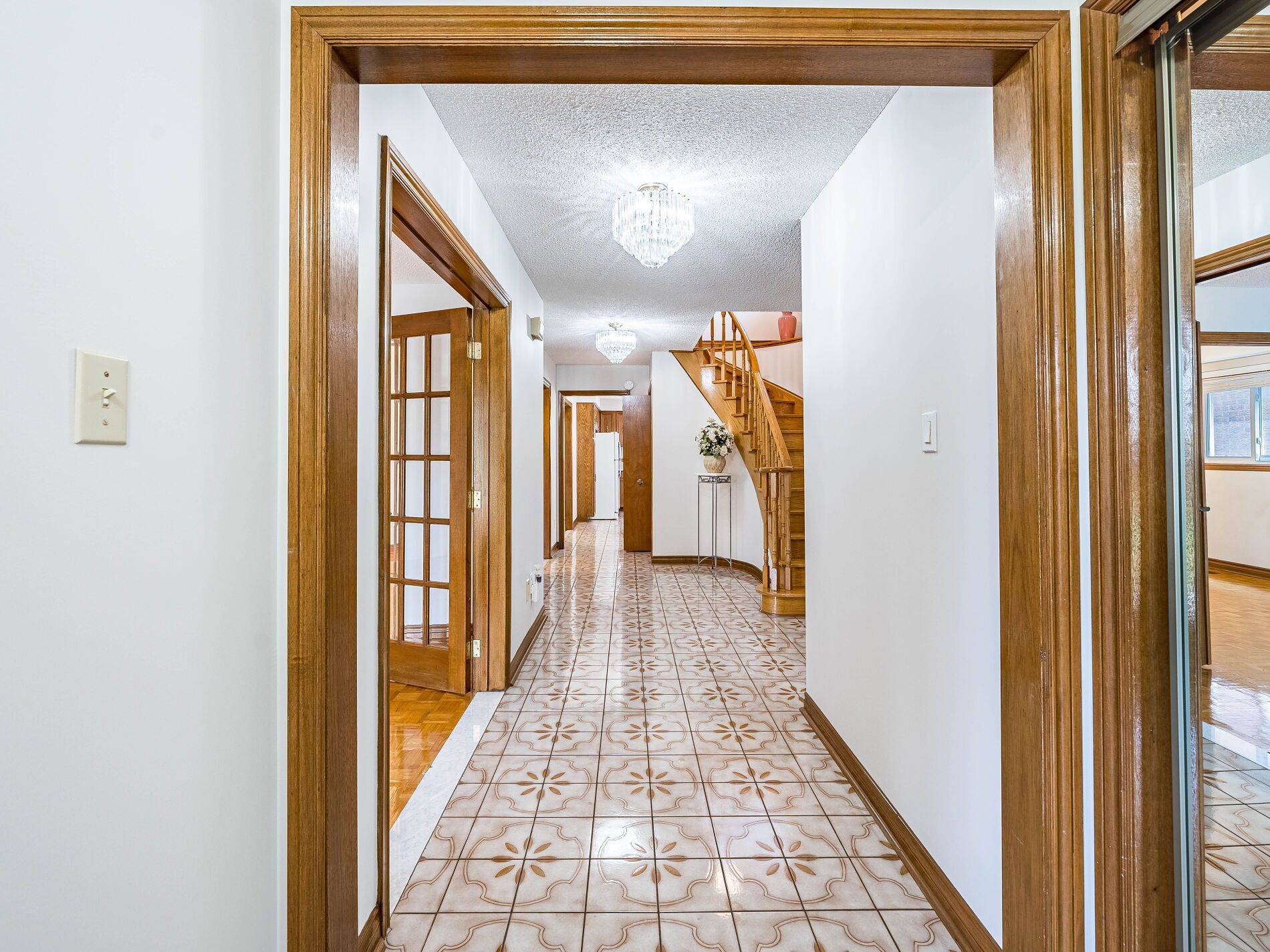 Vaughan, ON L4L 3V4,131 Kaiser DR