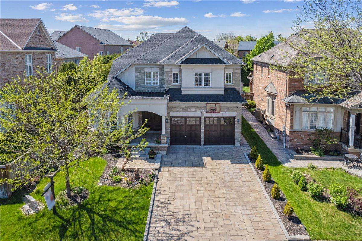 Brampton, ON L6Y 5L2,12 Edmonton ST