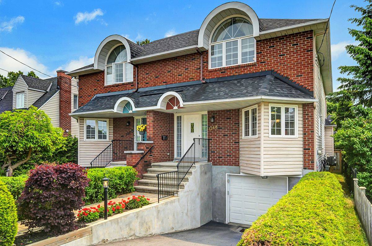 Hunt Club - South Keys And Area, ON K1V 6C6,1248 Anoka ST