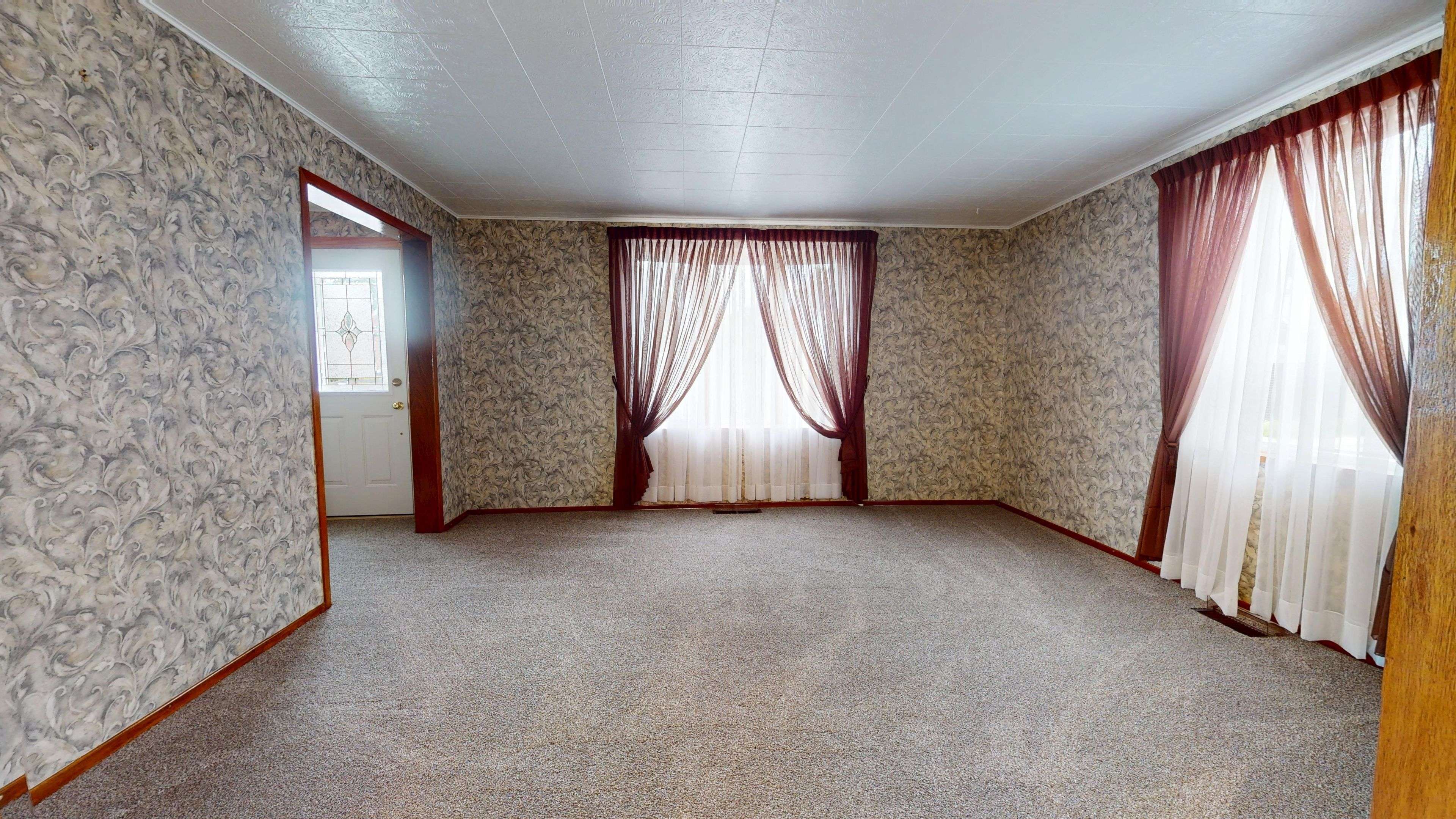 Arran-elderslie, ON N0G 1L0,76 5th ST SE