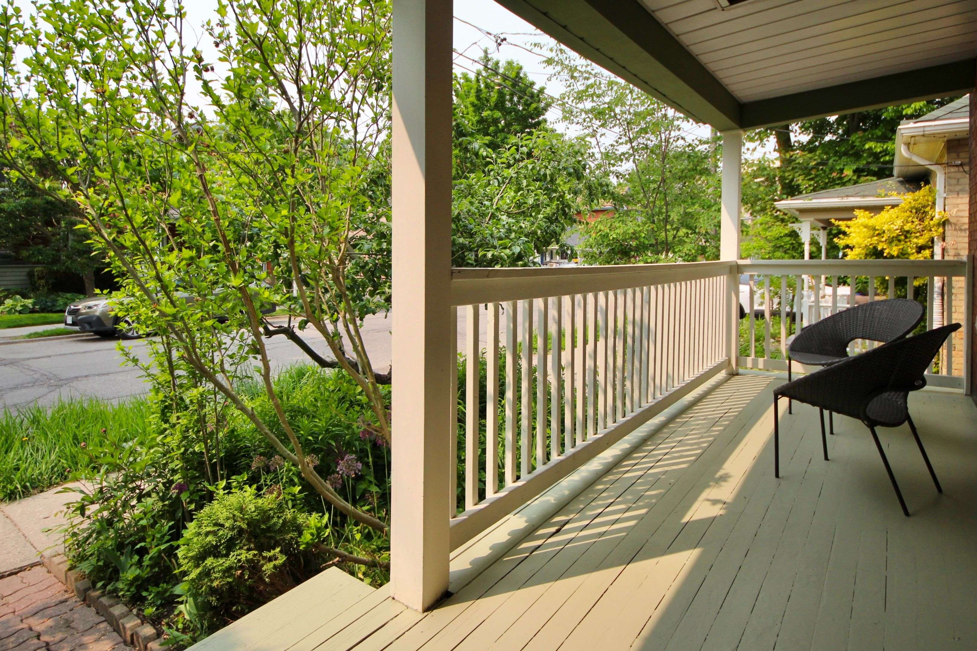 Guelph, ON N1E 3B1,42 Ontario ST