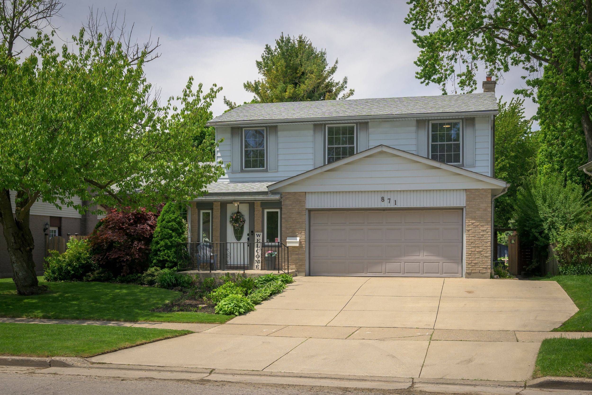 London South, ON N6K 1R8,871 Farnham RD