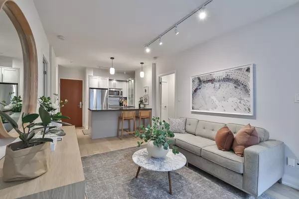 Toronto C02, ON M5B 2M6,1430 Yonge ST #201