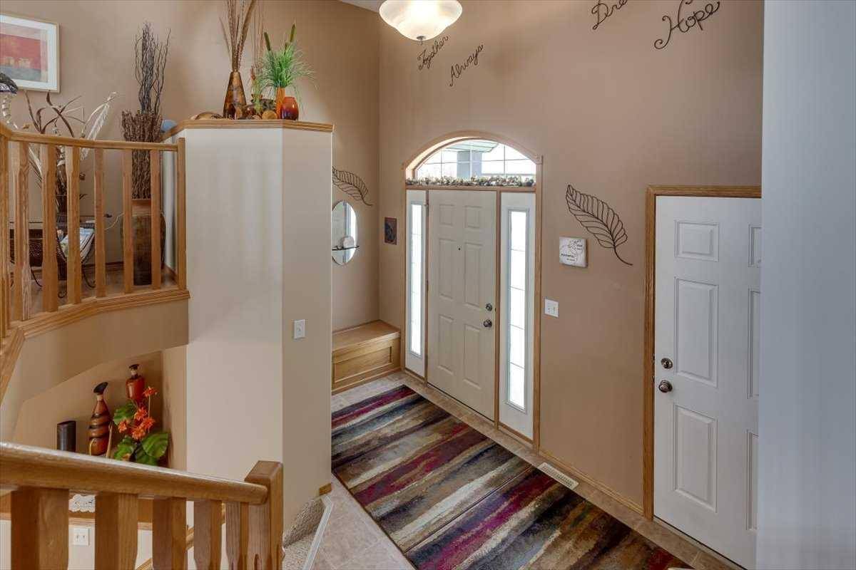 Ponoka, AB T4J 1W1,6307 60 Street Close