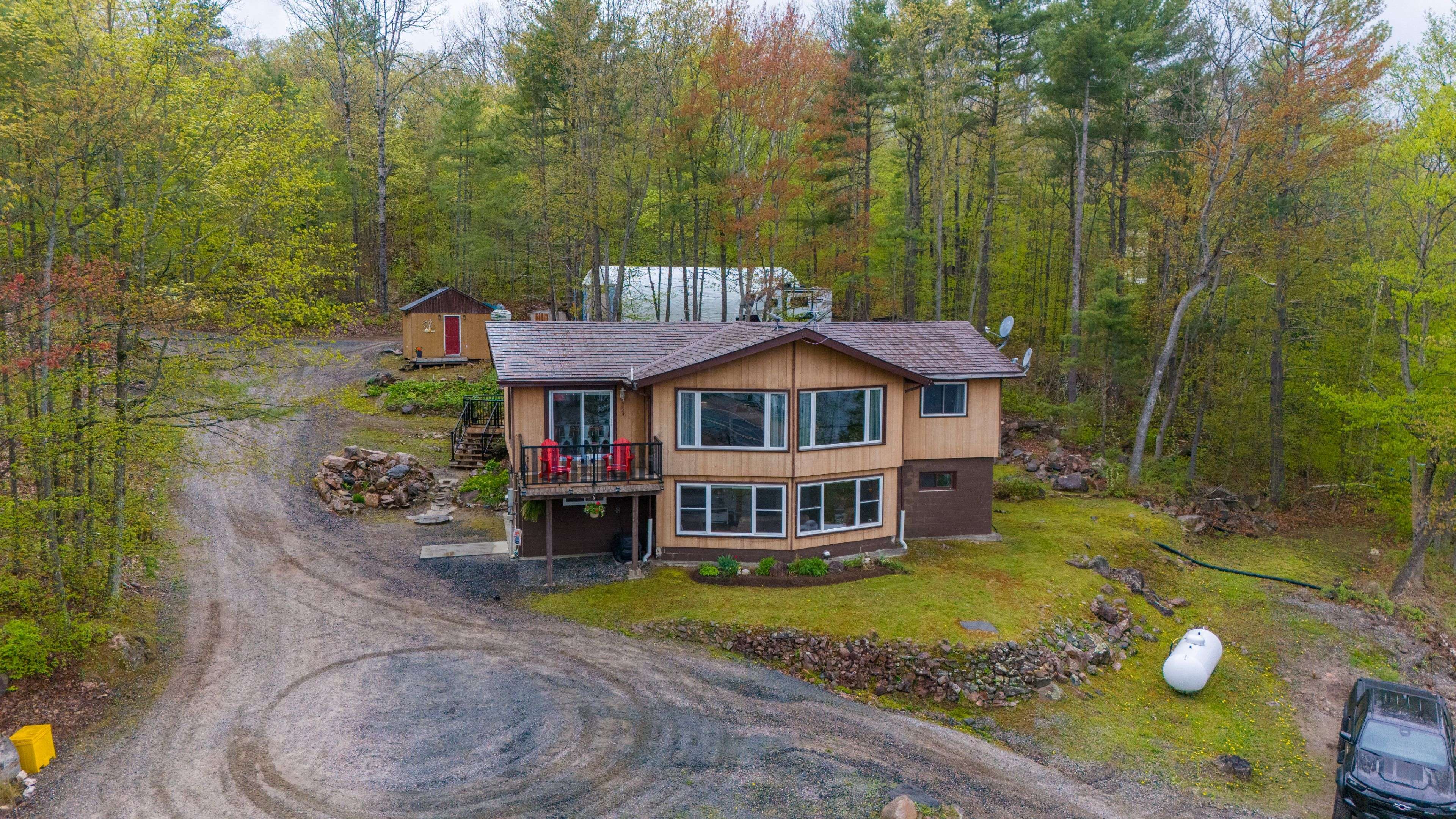 Addington Highlands, ON K0H 1K0,17206 Highway 41 N/A