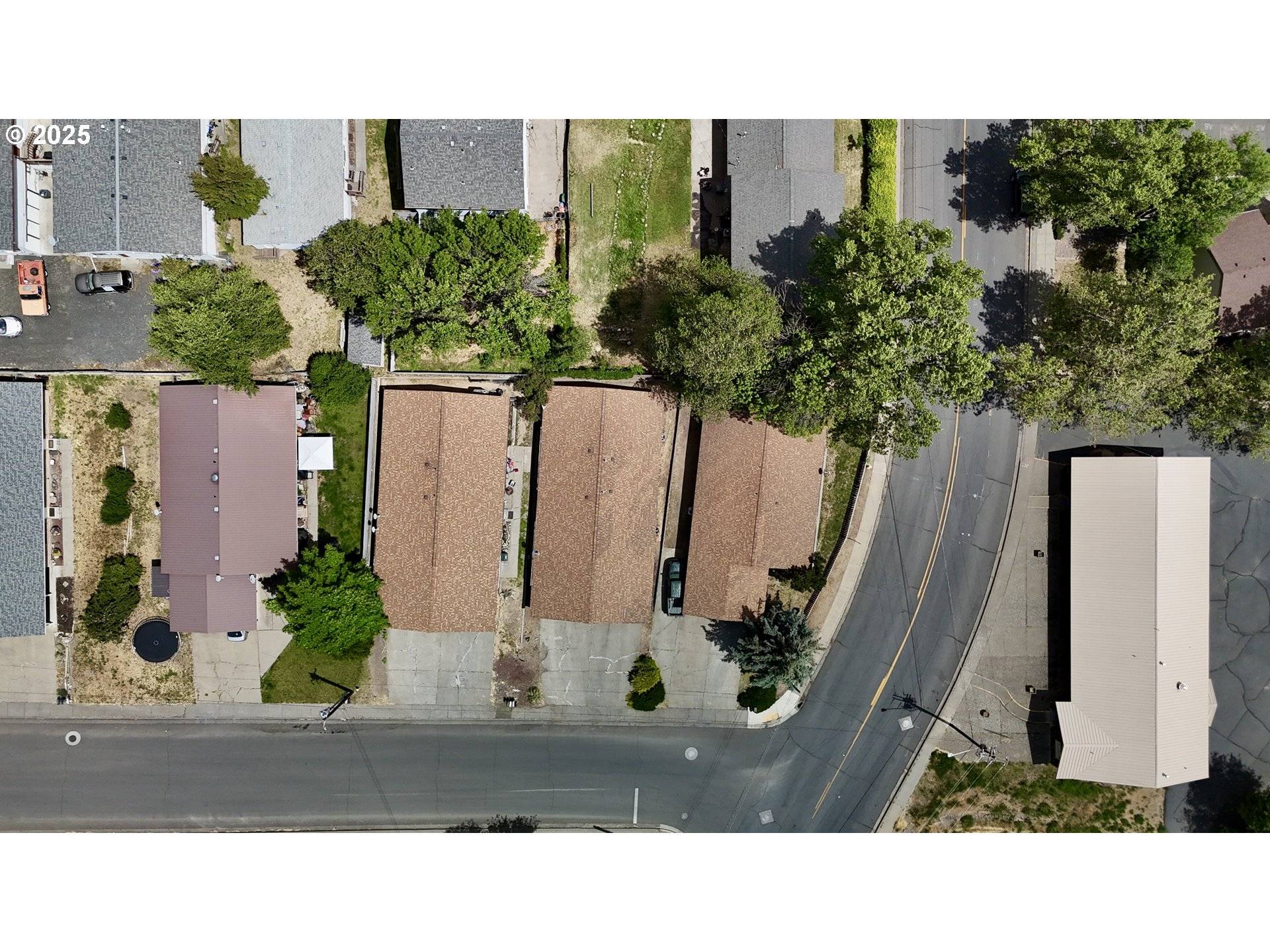 Pendleton, OR 97801,206/208 NW 14TH ST