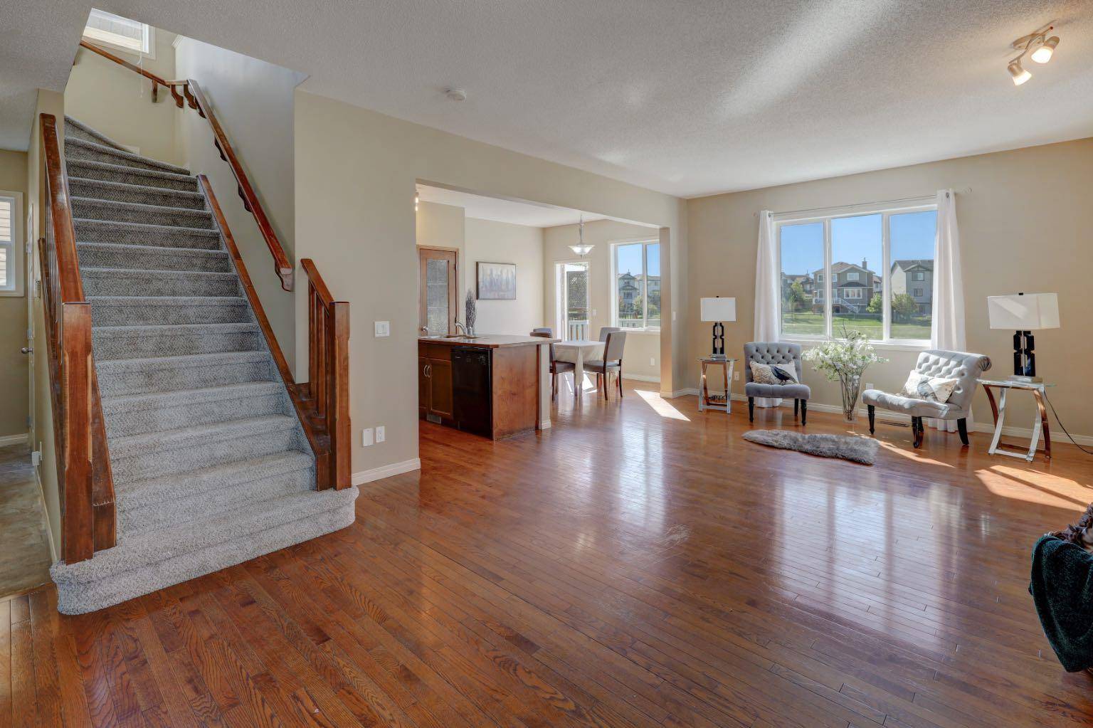 Airdrie, AB T4B 0H4,2091 Luxstone BLVD Southwest