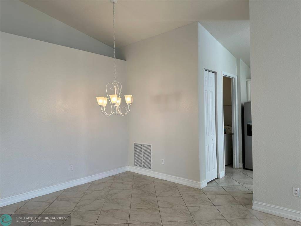 Vero Beach, FL 32966,6204 Thames Place