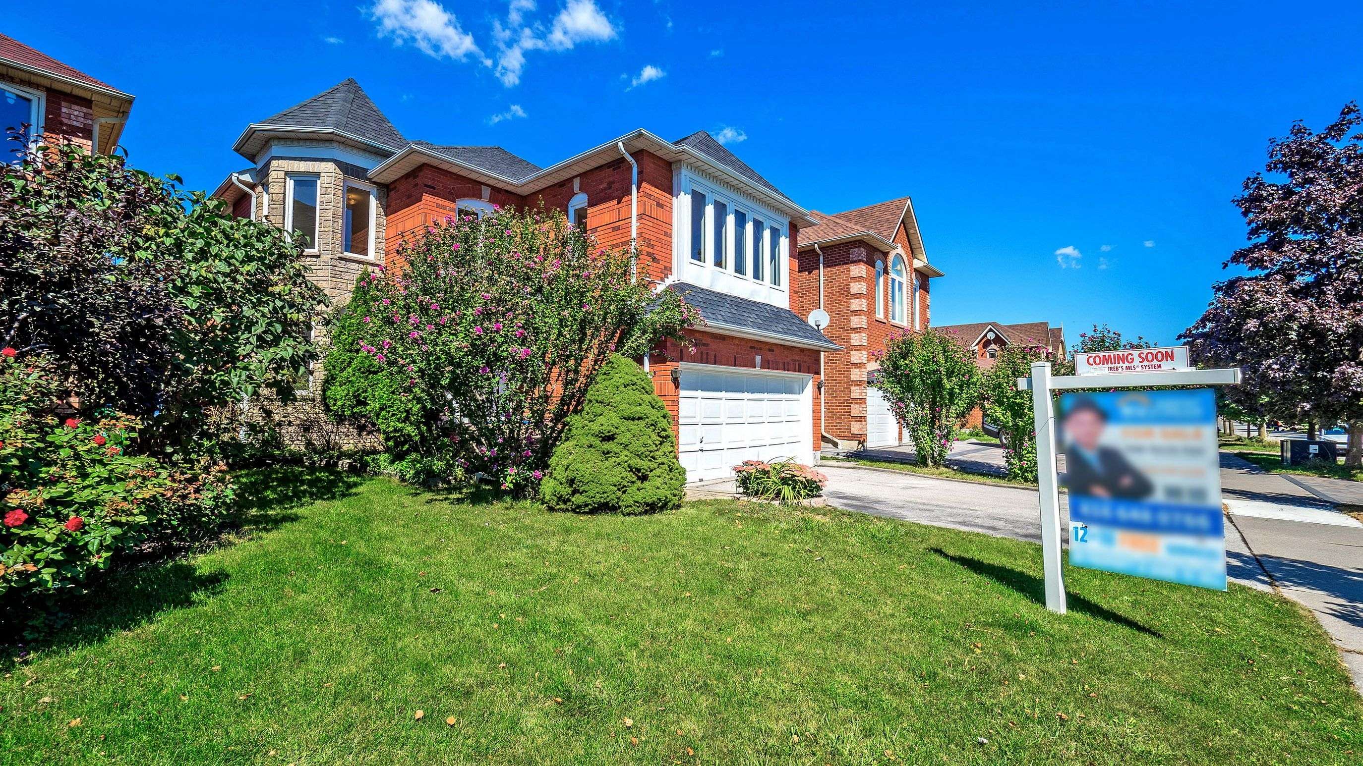 Mississauga, ON L5V 1V3,1337 Daniel Creek RD
