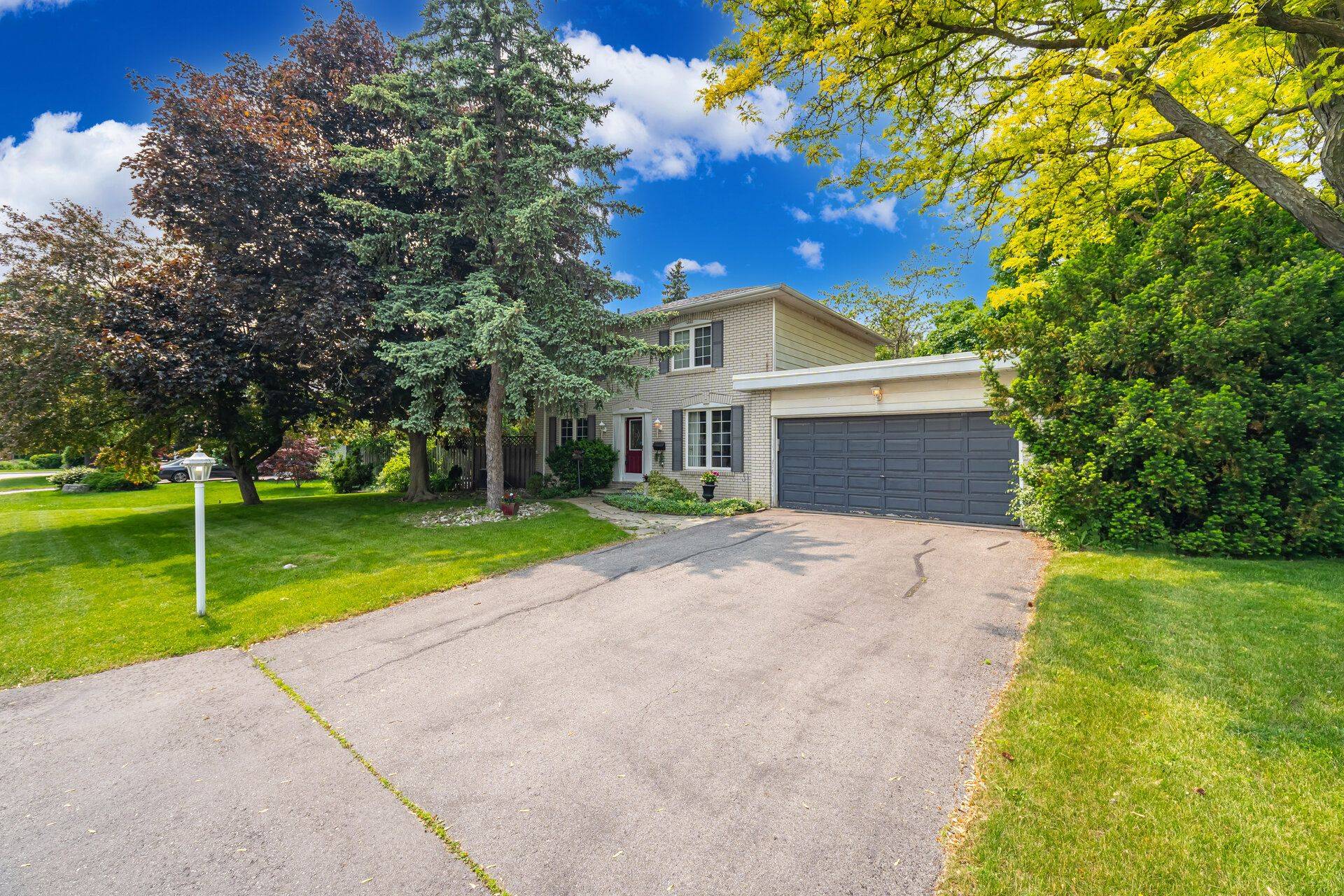 Brampton, ON L6W 1H1,30 Malvern CT