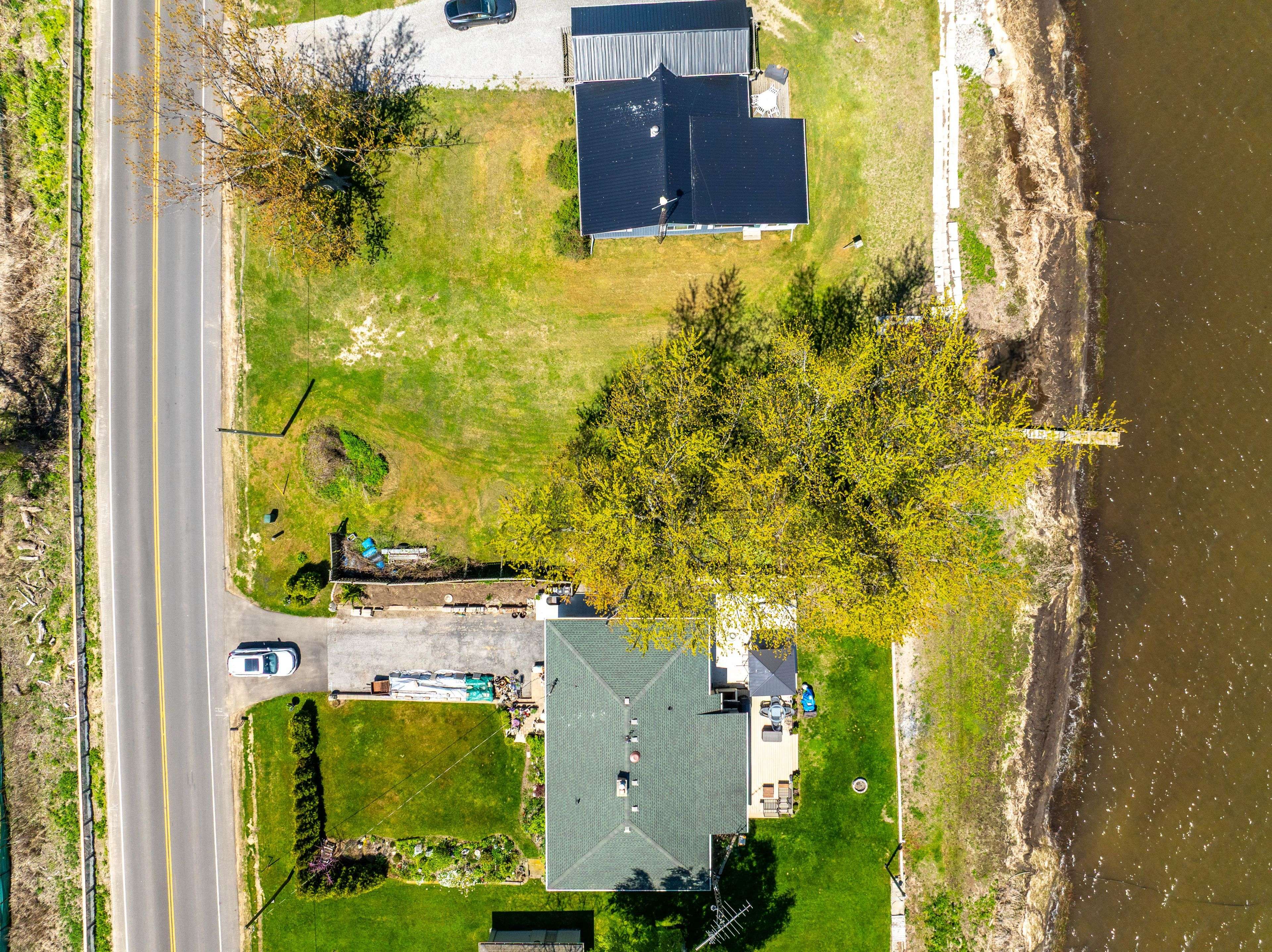 Norfolk, ON N0E 1M0,782 59 HWY