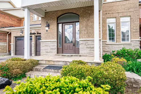 Markham, ON L6B 0E8,71 Smoothwater TER