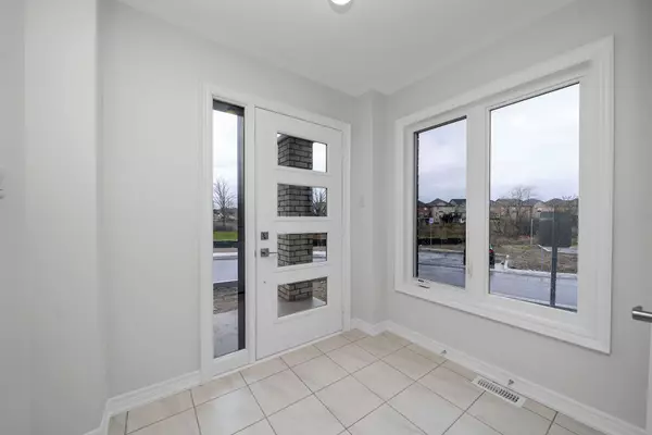 Brampton, ON L6Y 6L2,42 Queenpost DR
