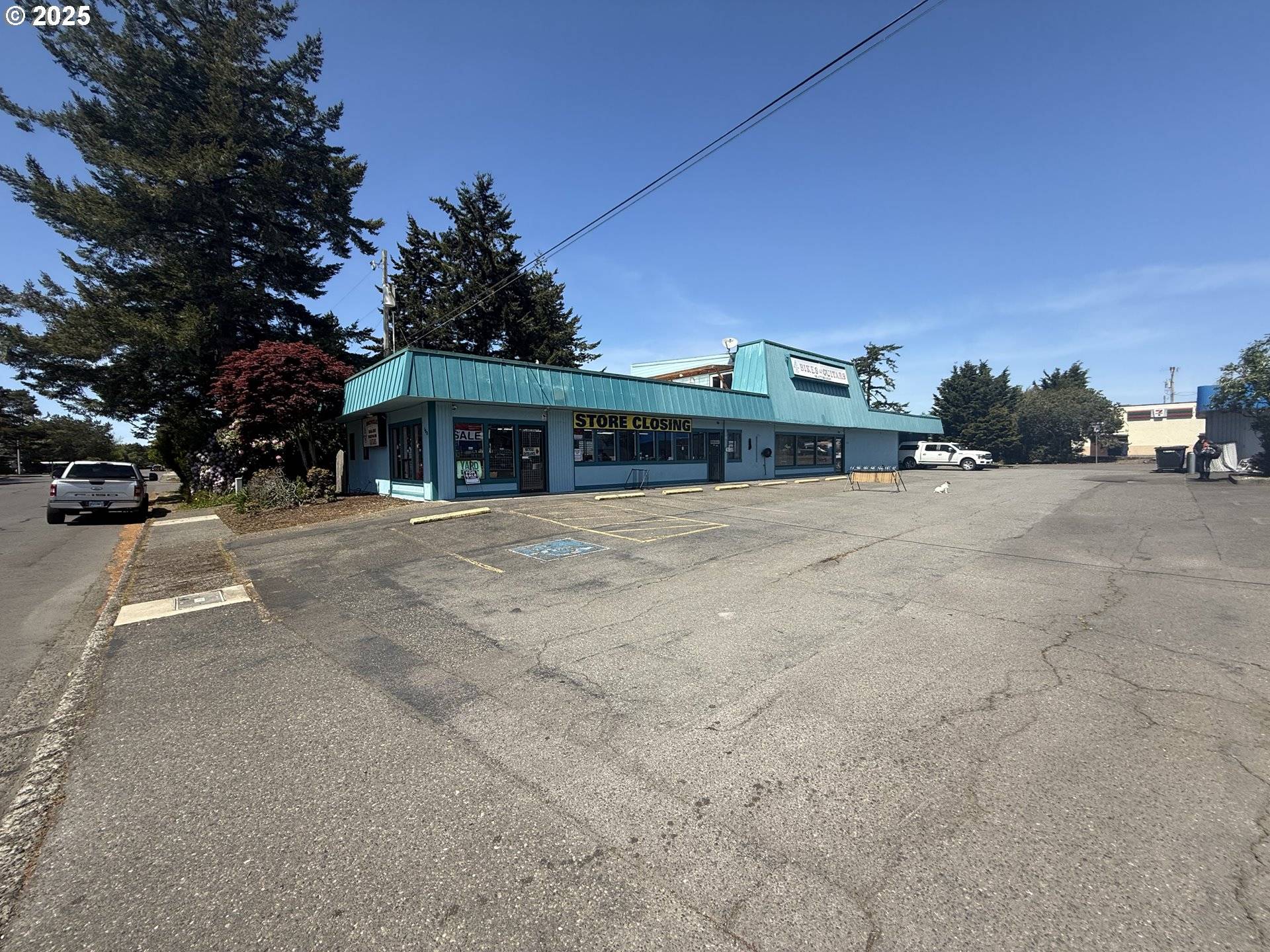 Florence, OR 97439,1537 8TH ST