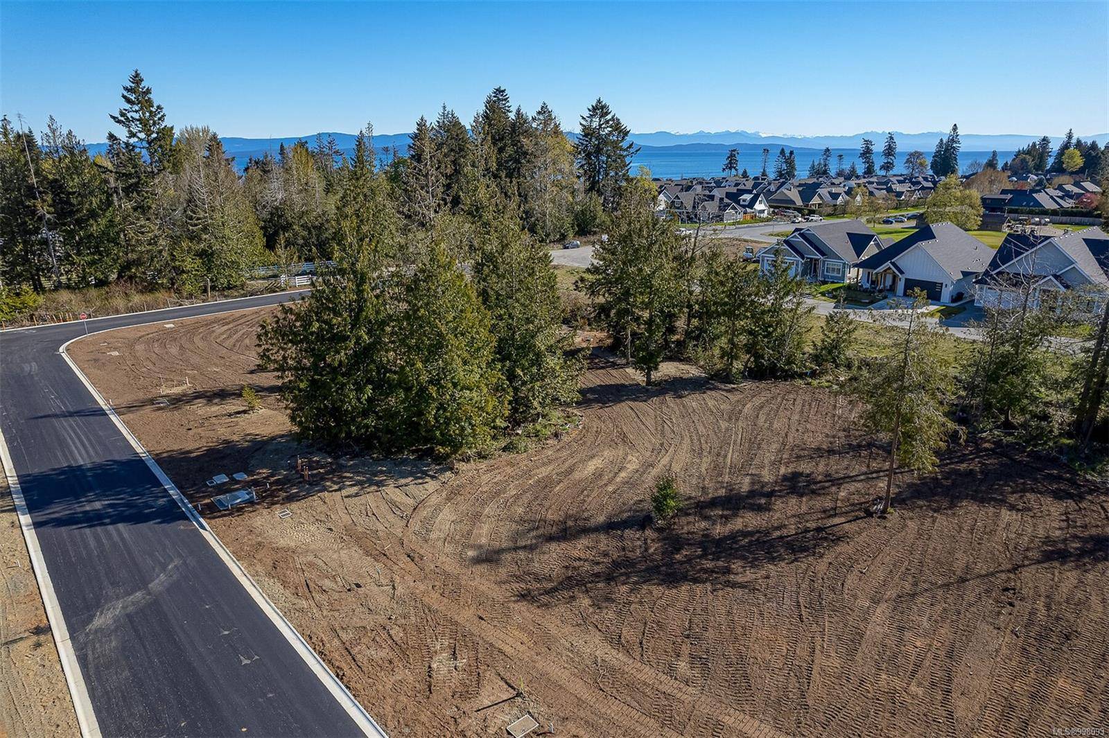 Qualicum Beach, BC V9K 1G1,SL5 Camassia Close