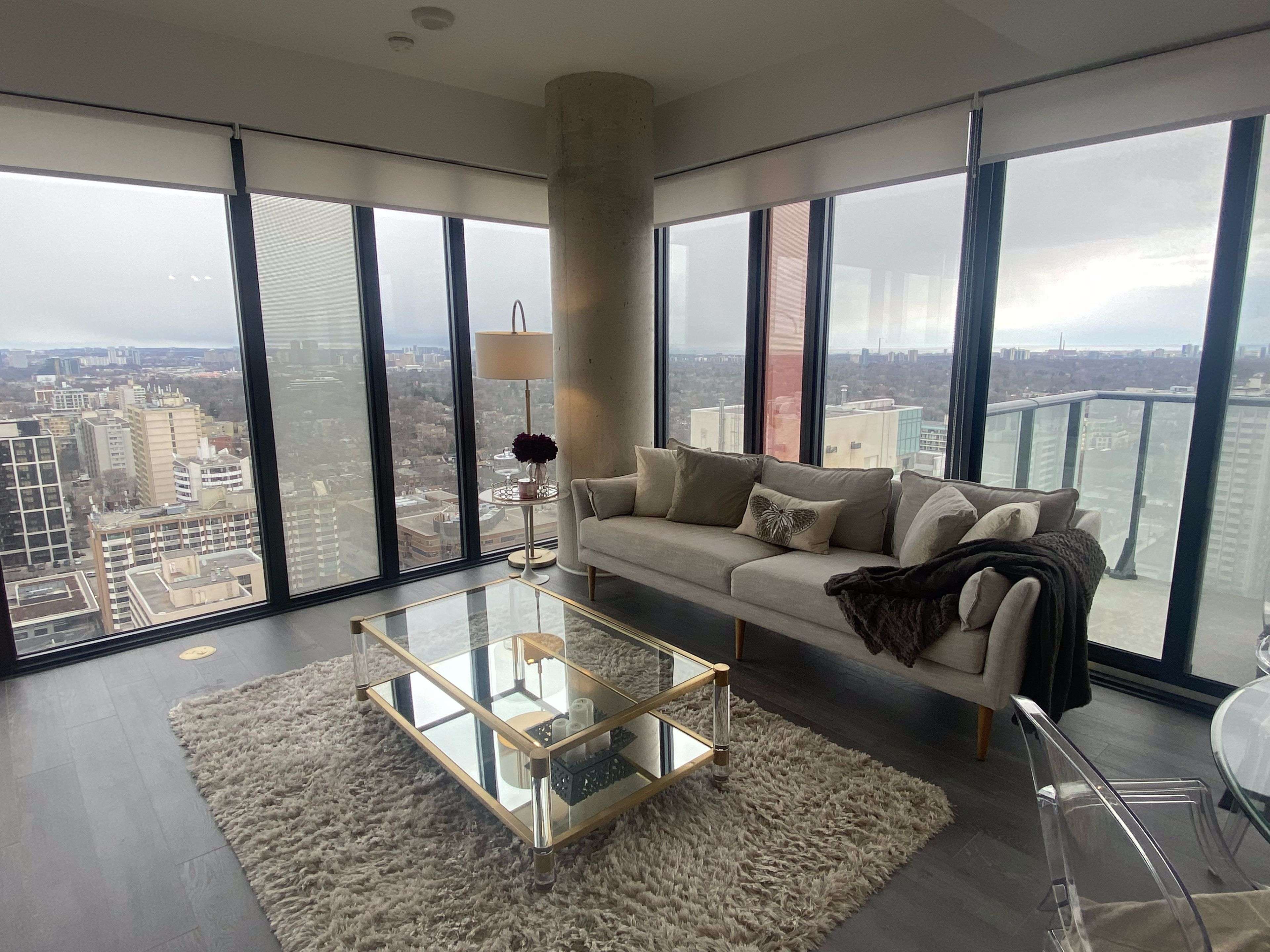Toronto C10, ON M4P 1R4,185 Roehampton AVE #2309