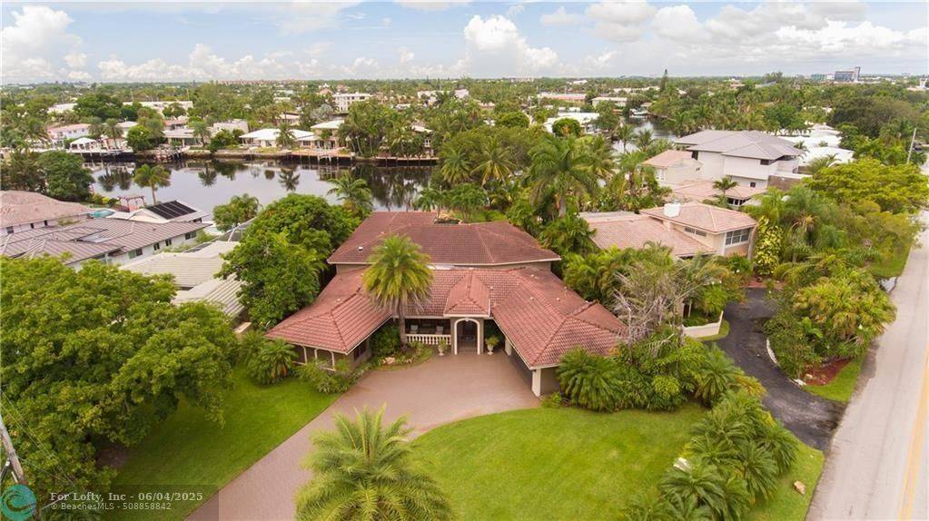 Fort Lauderdale, FL 33305,2425 Middle River Drive