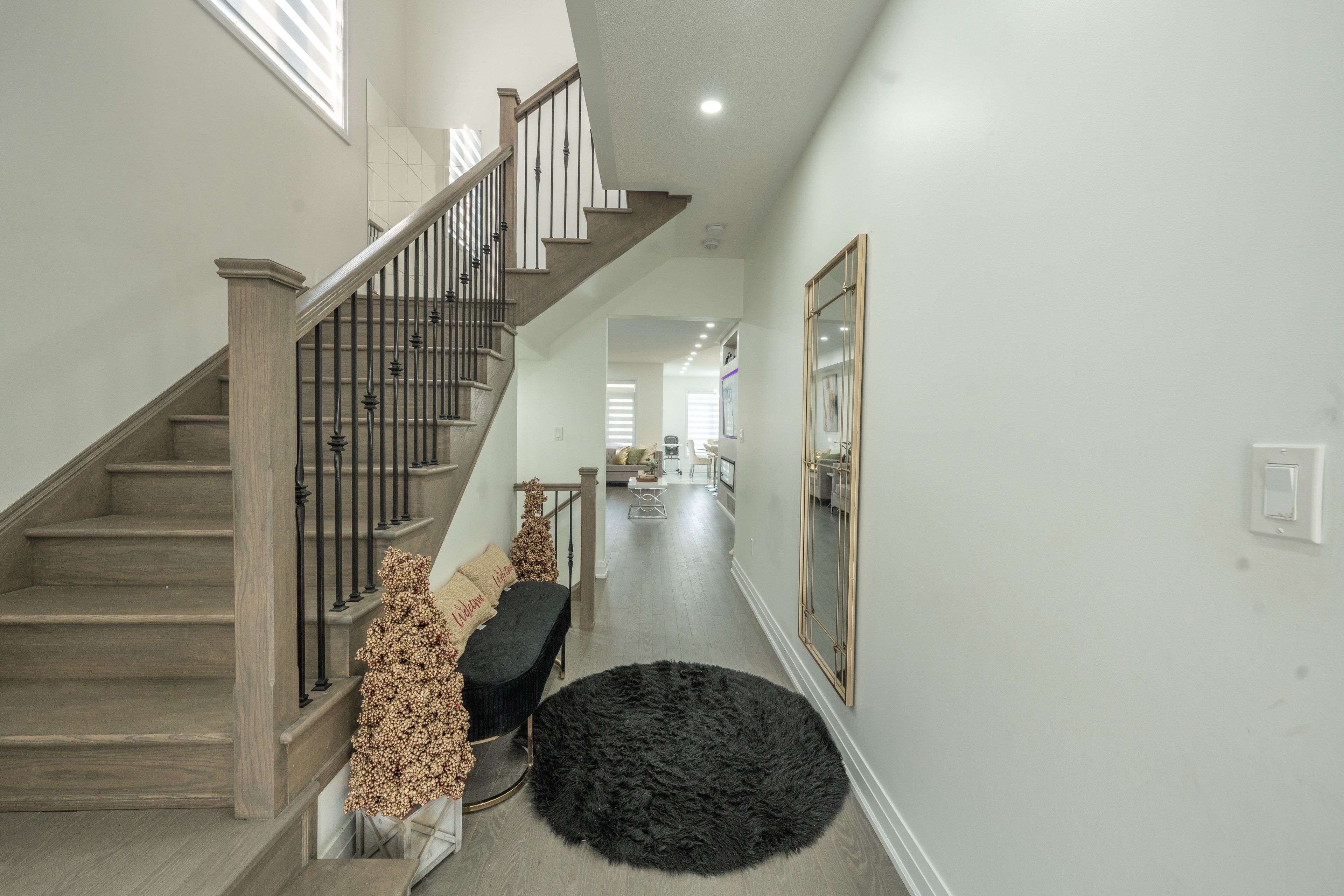 Bradford West Gwillimbury, ON L3Z 4K3,61 Tiberini WAY
