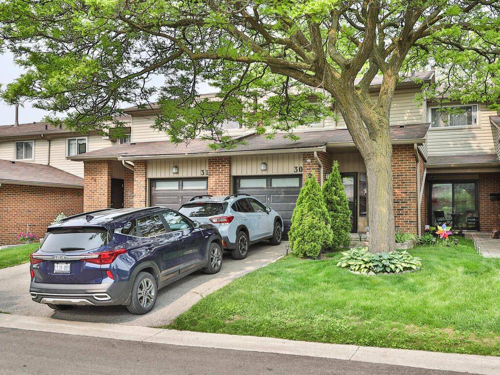 Mississauga, ON L4Z 1H1,485 Meadows BLVD #30