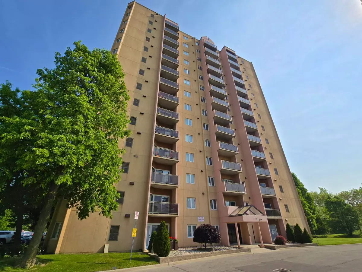 London South, ON N6C 5Y8,860 Commissioners RD E #307