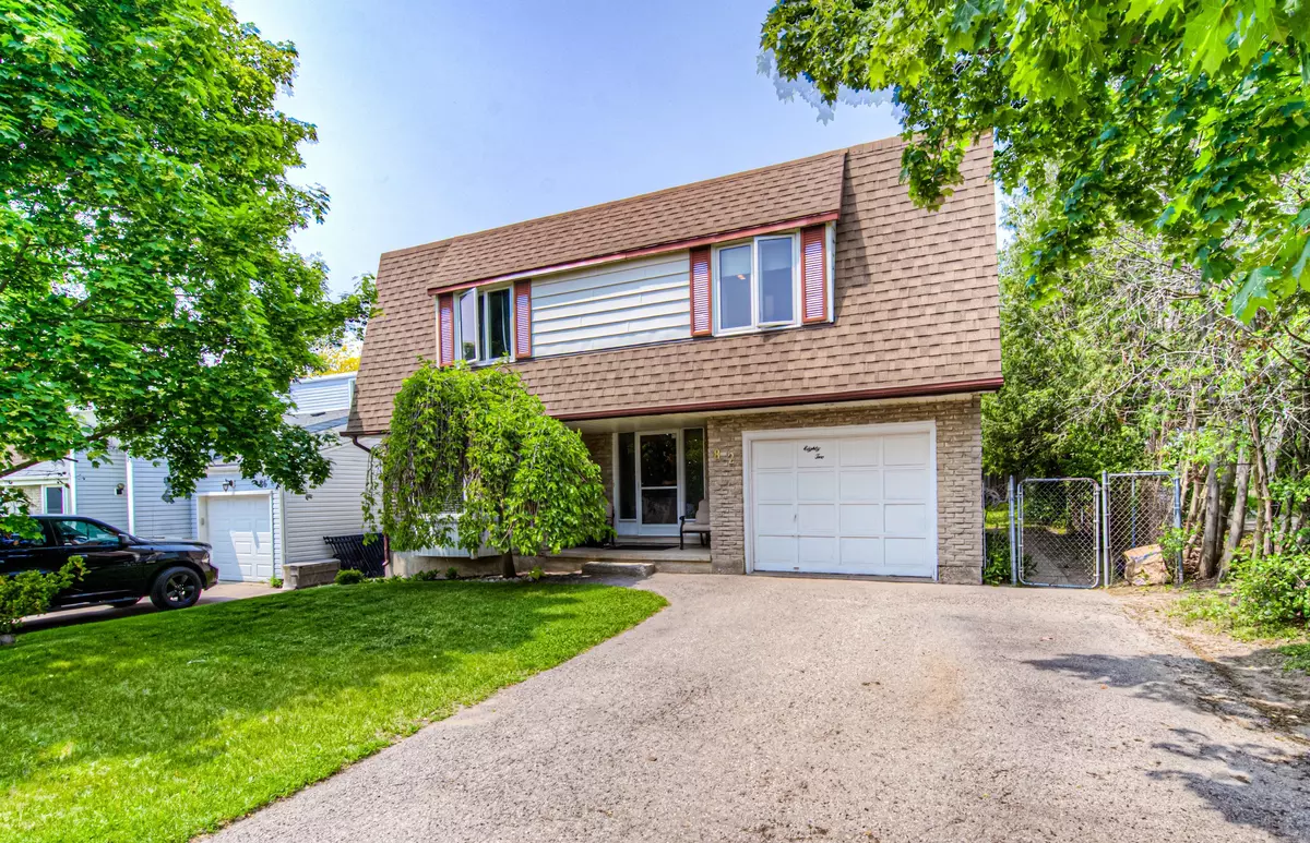 Kitchener, ON N2E 1V9,82 Roseneath CRES