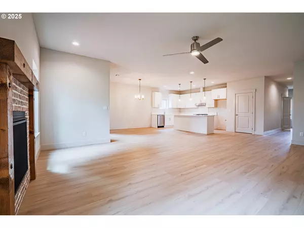 Sweet Home, OR 97386,1491 Strawberry Ridge LOOP