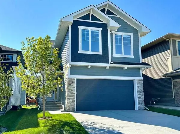 44 Ranchers WAY, Okotoks, AB T1S 4C8