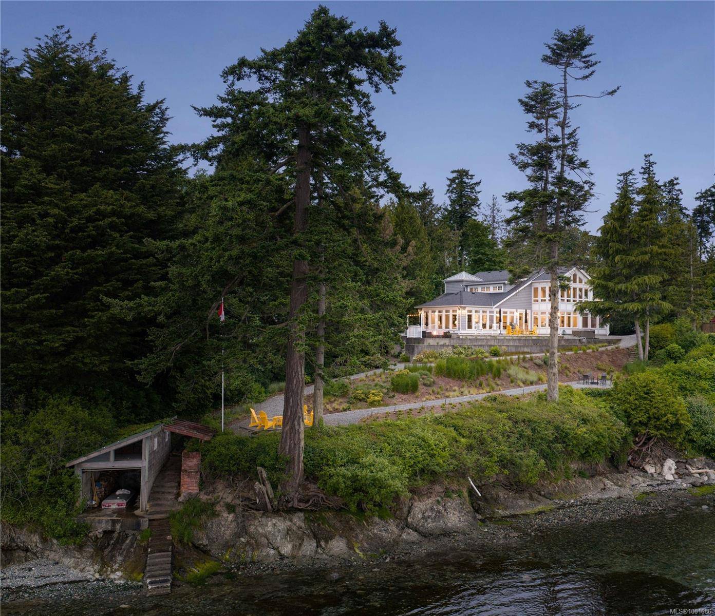 Central Saanich, BC V8M 1T9,8401 Lochside Dr
