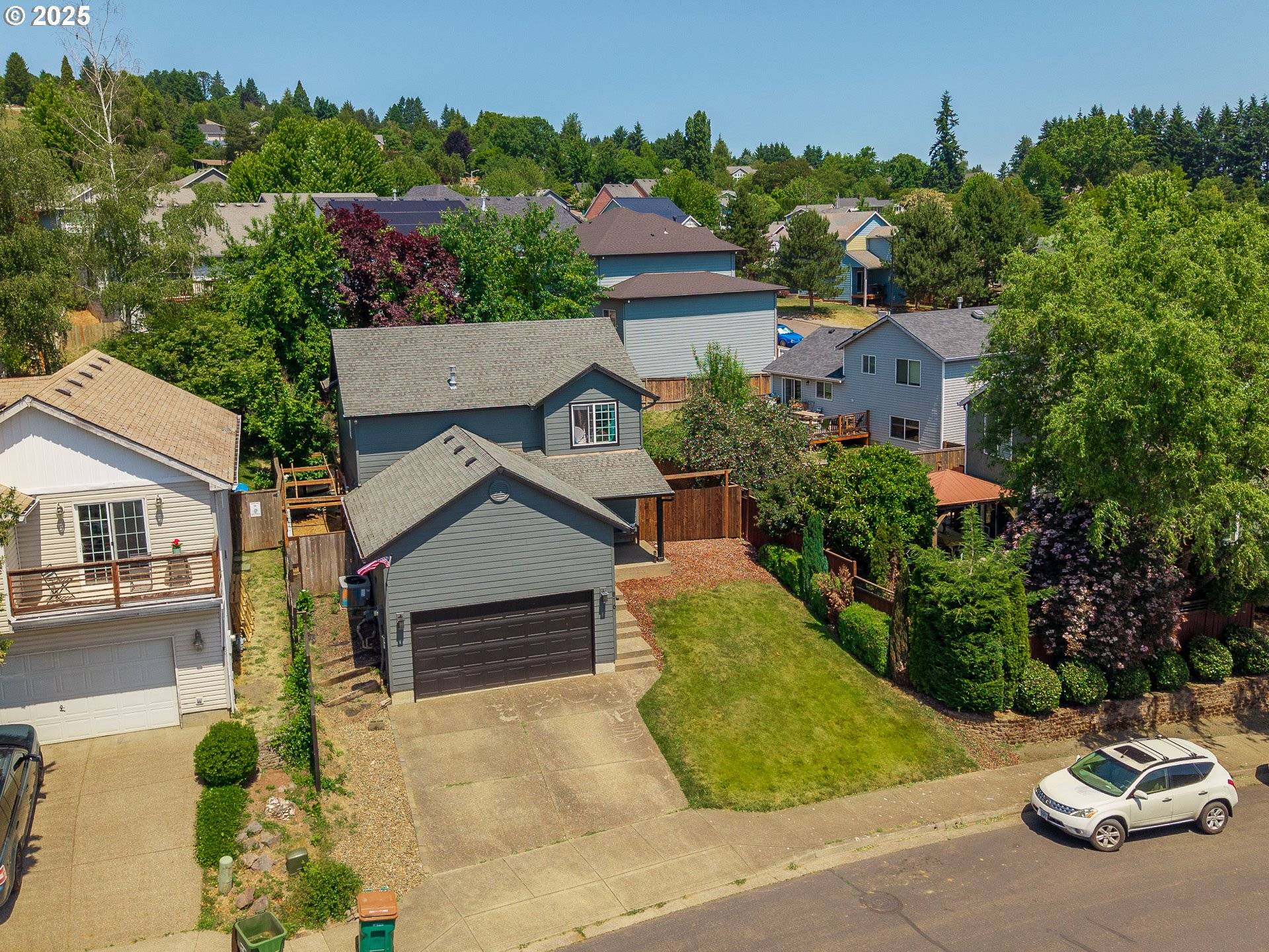 Dundee, OR 97115,816 SW Chablis CT
