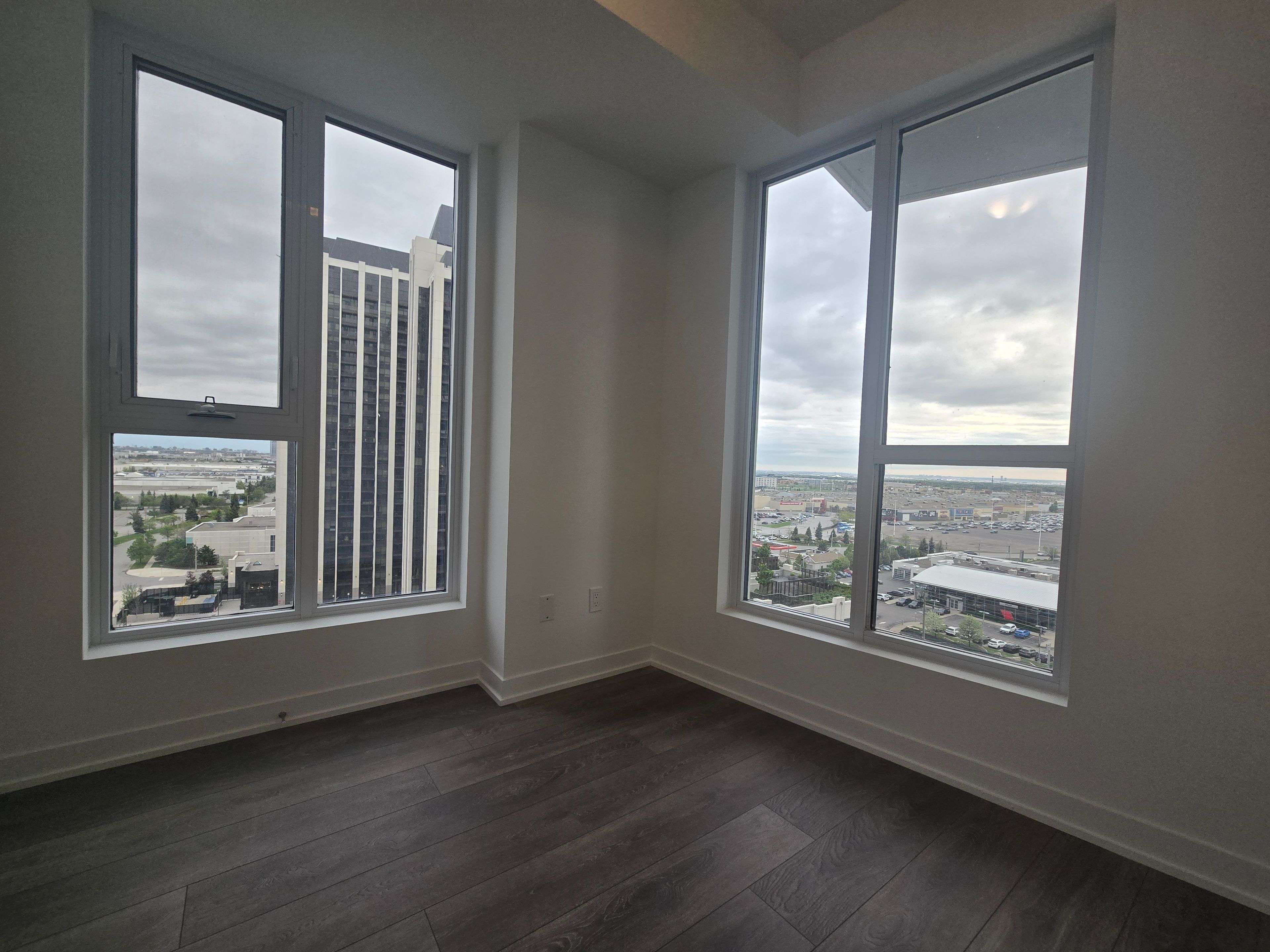 Vaughan, ON L4K 0R5,474 Caldari RD #1110