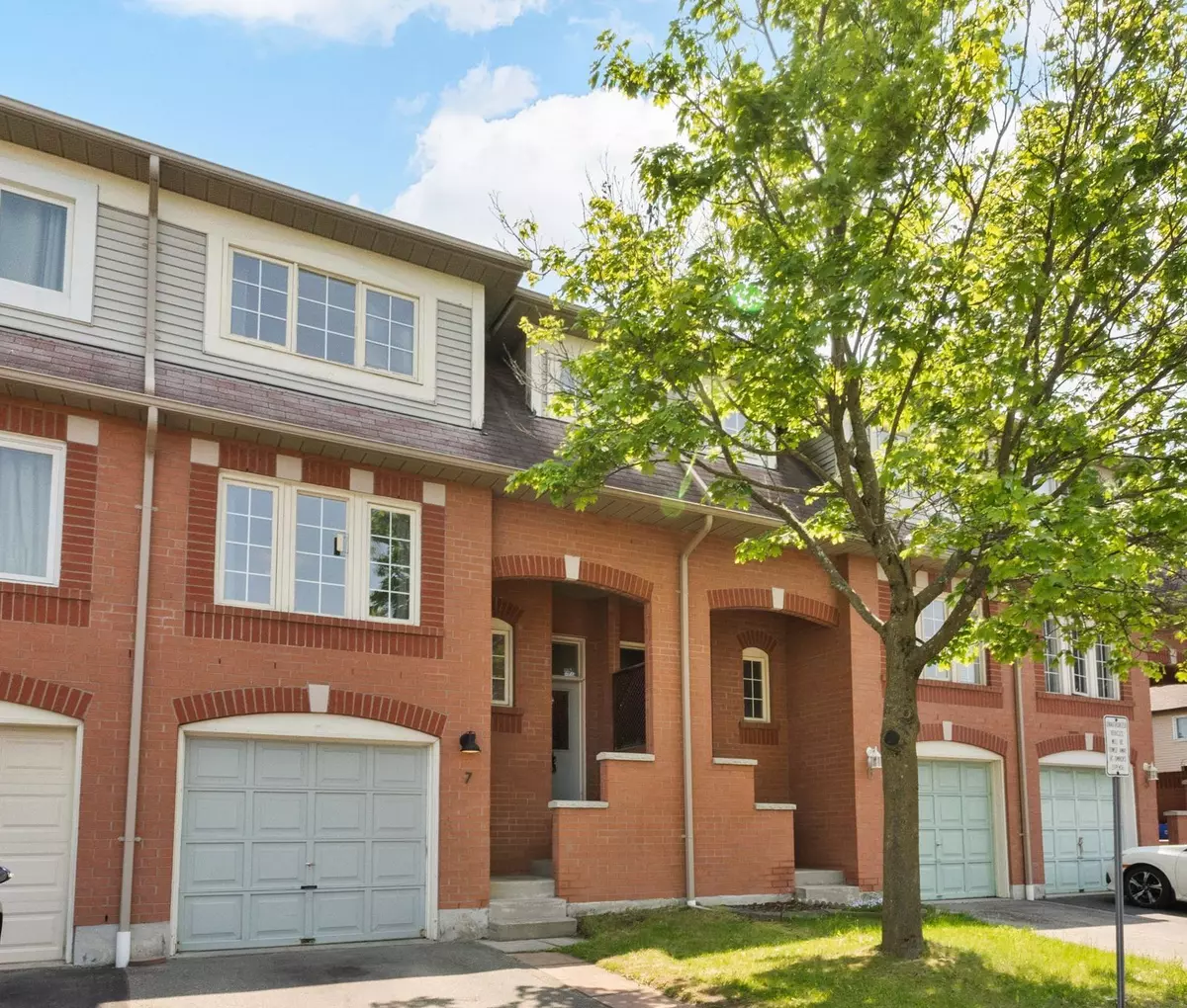 Whitby, ON L1N 9K1,1801 Nichol Ave AVE N #7