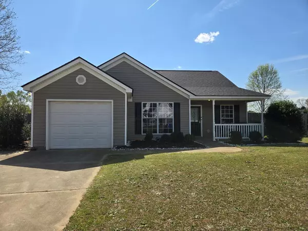 3135 EXPEDITION DR, Dalzell, SC 29040