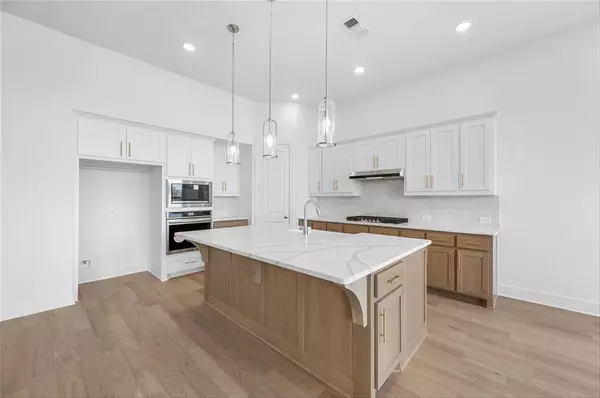 Van Alstyne, TX 75495,531 Lavender Drive