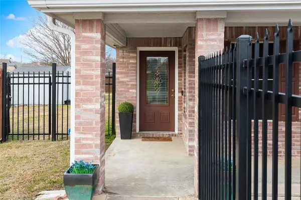 Greenville, TX 75402,108 Red Cloud Drive