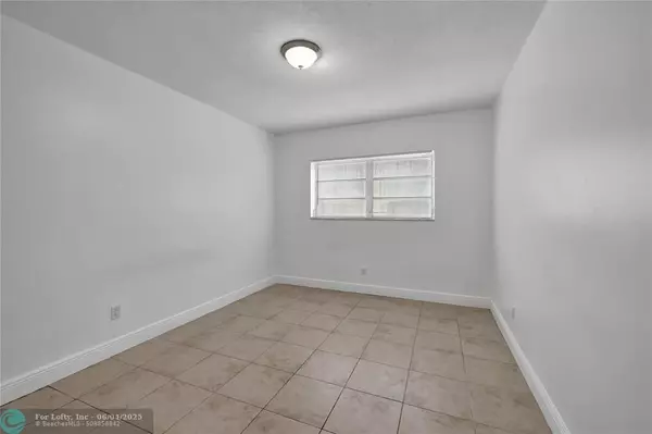 Fort Lauderdale, FL 33312,1916 SW 11th St #30