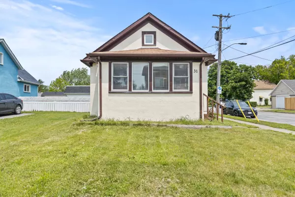 Welland, ON L3C 5L4,31 Broadway AVE
