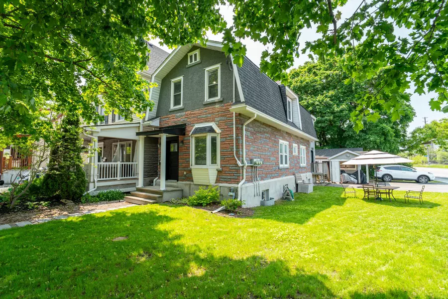 12 Ross AVE, Tunneys Pasture And Ottawa West, ON K1Y 0N3