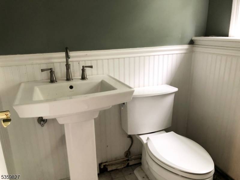 Mansfield Twp., NJ 07840,13 Elmwood Dr