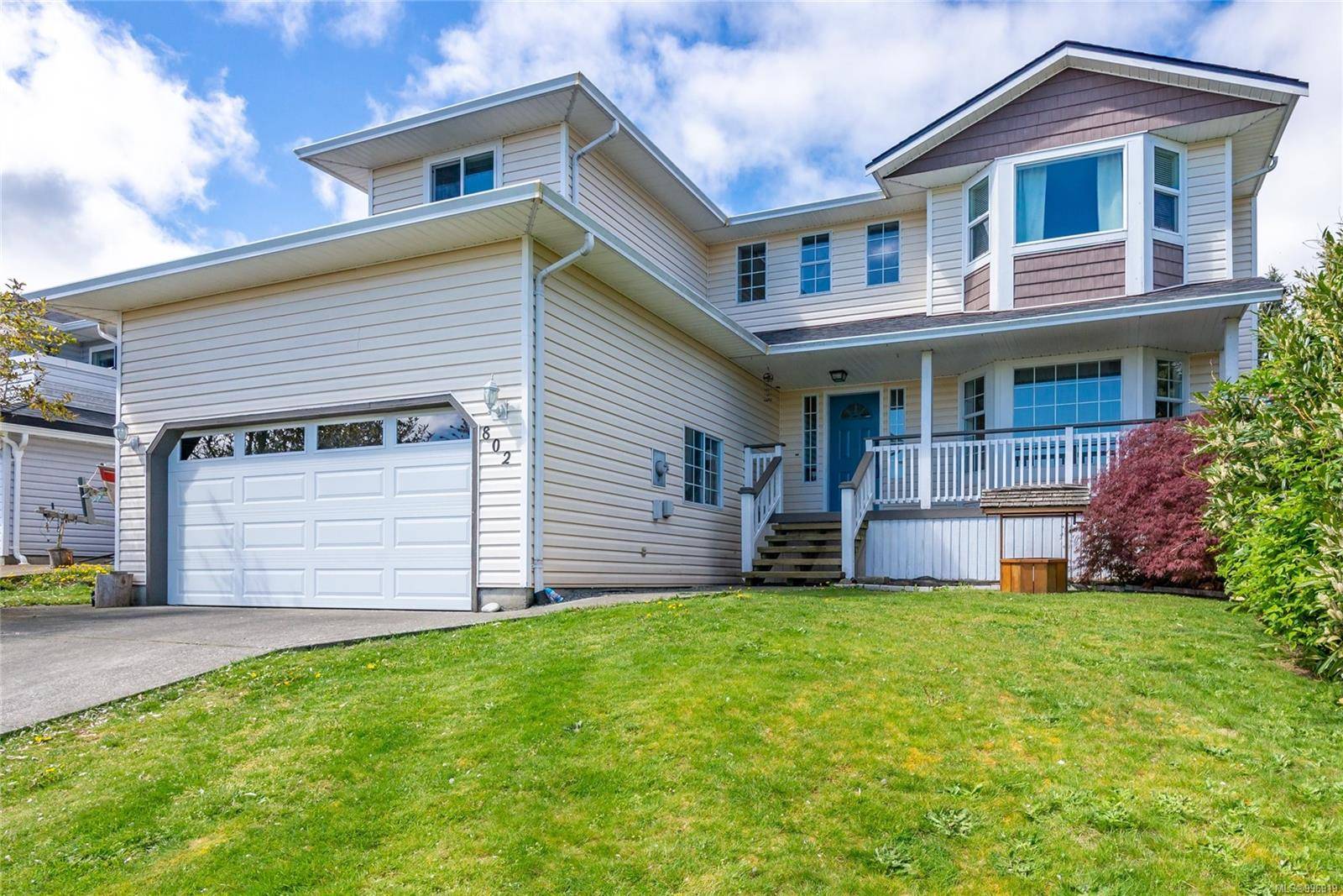 802 Georgia Dr, Campbell River, BC V9H 1S3