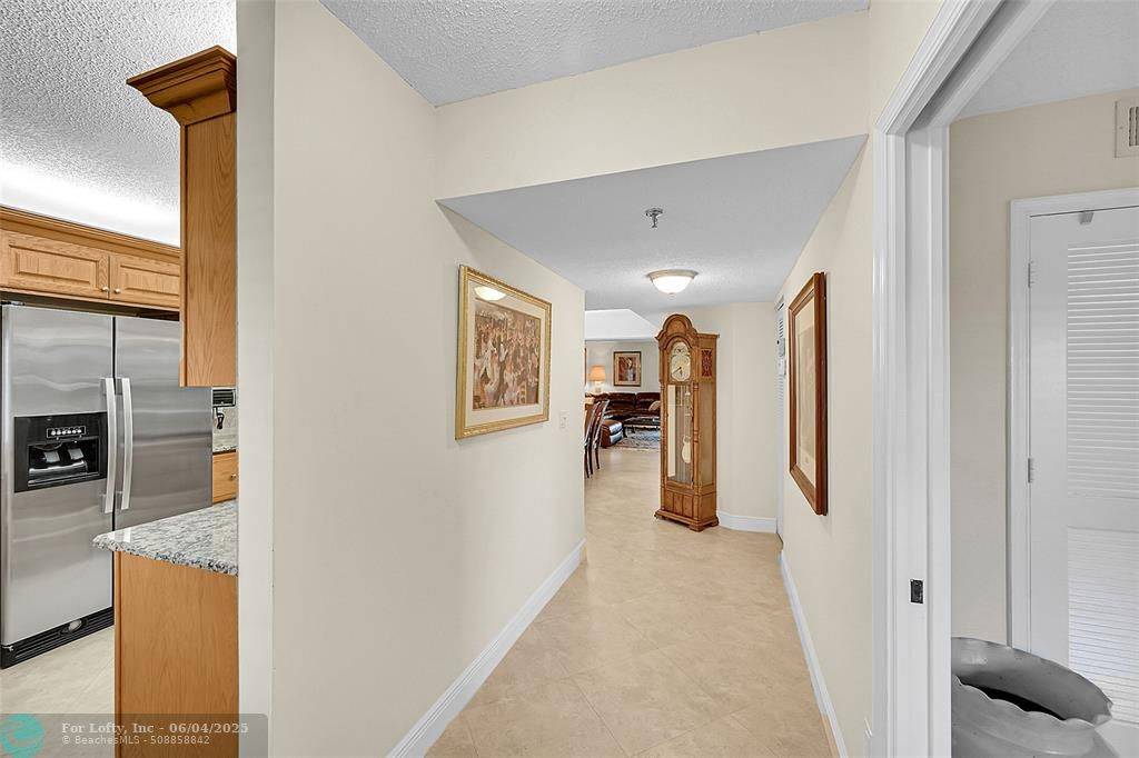 Boca Raton, FL 33428,9220 SW 14th St  #3405