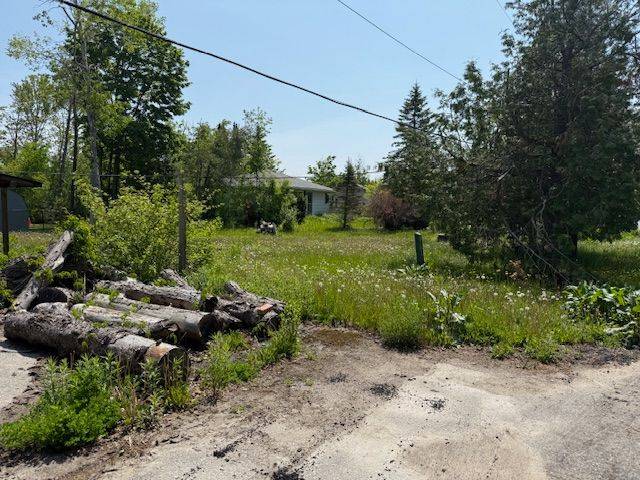 Innisfil, ON L9S 2K6,3293 Beach AVE S
