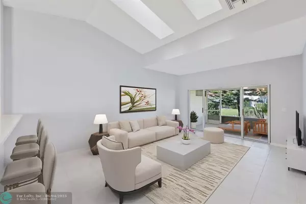 Delray Beach, FL 33484,6175 Floral Lakes Dr