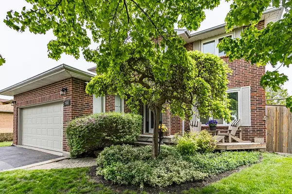 Burlington, ON L7P 4B5,2456 Overton DR