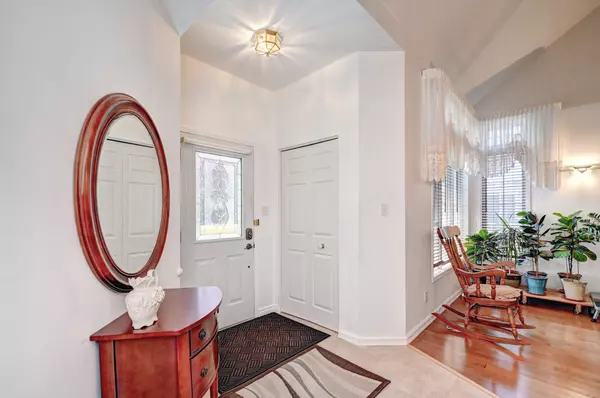 Waterloo, ON N2K 3X9,436 Dansbury DR