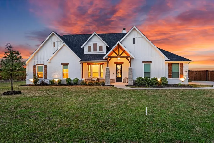 240 Fair Meadows Drive, Waxahachie, TX 75165
