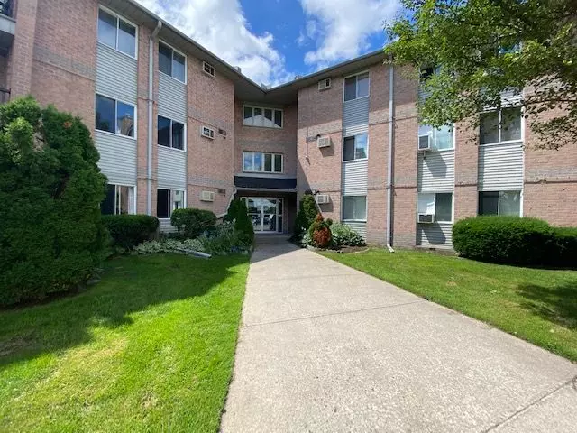 2230 Trafalgar ST #203, London East, ON N5V 4J9