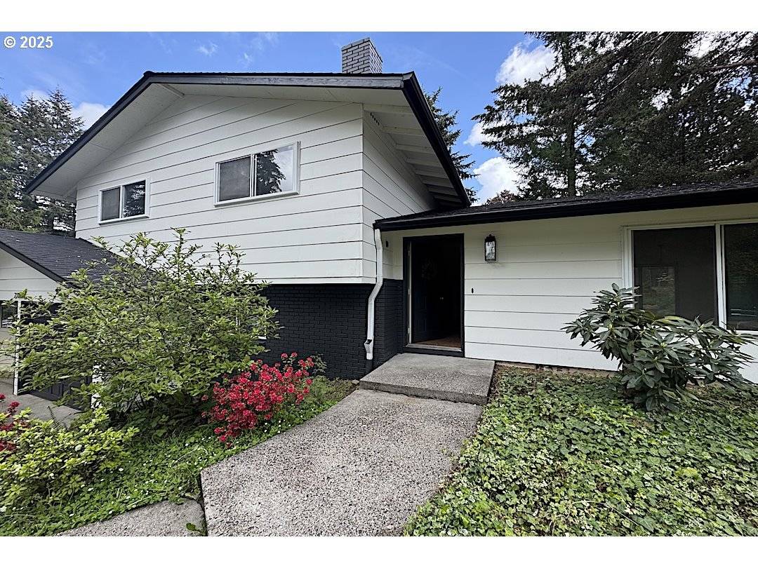 Boring, OR 97009,27800 SE SYLVIAN WAY